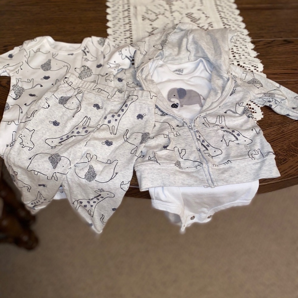 5 peice baby matching set